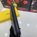 2022年6月高品質人気新作 フェンディブランド財布 size：19*10cm