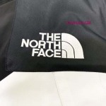 2025年8月人気新作入荷高品質SUPREME & The North Face アウター