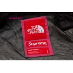 2025年8月早秋人気新作入荷高品質 The North Face Cargo Jacket Supremeメンズのジャンバーアウター kele工場