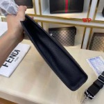 2022年秋冬新作入荷 フェンディメンズのハンドバッグ人気38*29*7Cm