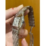 2022年原版復刻新作入荷 カルティエ 女性腕時計