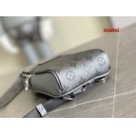 2022年12月秋冬高品質新作入荷ルイヴィトン  M30741ブランドバッグ ns工場.size:13 x 21 x 5