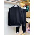 2023年4月6日春季新作入荷 プラダメンズの 上下セットweika工場