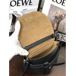 2023年4月新作入荷原版復刻 LOEWE バッグ tu工場 SIZE:15*12.5*9cm（