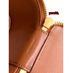 2023年4月原版復刻新作入荷 CELINE バッグ youzhi工場9.5 X 8 X 9