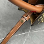 2023年4月原版復刻新作入荷 CELINE バッグ youzhi工場17-20-6