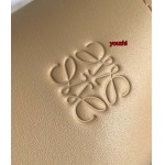 2023年4月原版復刻新作入荷 LOEWE  バッグ youzhi工場20*19*11.5cm