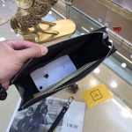 高品質新作入荷フェンディメンズのバッグ wp工場 size:27-20-6