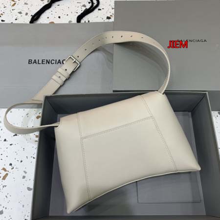 原版復刻新作入荷  Hourglass bag バレンシアガバッグ 工場人気販売中 SIZE:29X10X18cm