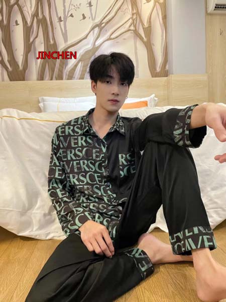 2023年6月29日人気新作入荷高品質ヴェルサーチ部屋着 jinchen工場