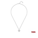 人気新作入荷ルイヴィトンネックレス+ピアス激安 jp3工場