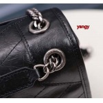 2023年新作入荷イヴサンローランバッグ yangy工場 SIZE:32x23x9