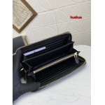 2023人気新作入荷プラダ財布 HUAHUA 工場 SIZE:19*12cm