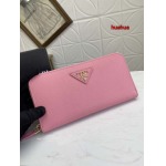 2023人気新作入荷プラダ財布 HUAHUA 工場 SIZE:19*12cm