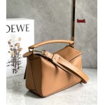 2023年早秋新作入荷高品質 LOEWE バッグ LOW1工場 SIZE:30*12*19cm