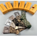 2023年新品人気 ルイヴィトン 靴下一箱5足セット