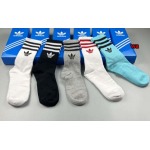 2023年新品人気 Adidas 靴下一箱5足セット
