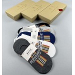 2023年新品人気 バーバリー 靴下一箱5足セット