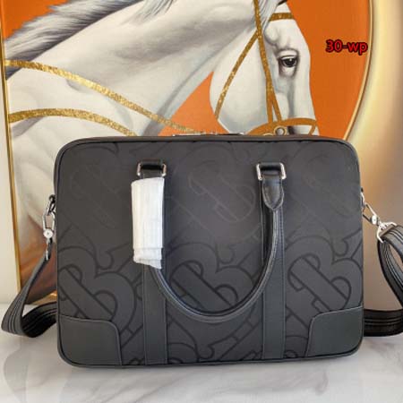 2023年11月15日秋冬人気新品入荷バーバリー  メンズ ビジネスカバン39CM WP工場