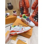 原版復刻新作入荷ルイヴィトン ブランドスニーカー FOYE工場 SIZE: 39-45