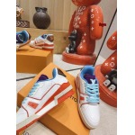 原版復刻新作入荷ルイヴィトン ブランドスニーカー FOYE工場 SIZE: 39-45