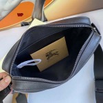 2023年11月16日秋新品入荷 バーバリー  バッグ wp工場:25 x 5 x 18cm