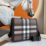 2023年11月16日秋新品入荷 バーバリー  バッグ wp工場25.5 x 6.5 x 21.5cm