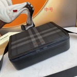 2023年11月16日秋新品入荷 バーバリー  wp工場33 x 7.5 x 26cm