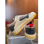 高品質新品入荷 クリスチャンルブタンスニーカーchsh工場36-47