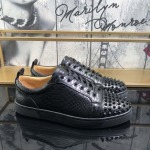 高品質新品入荷 クリスチャンルブタンスニーカーchsh工場38-45