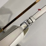 2024年原版復刻新作入荷 プラダ バッグ puy工場 size:27X21X5CM