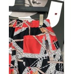 2024年3月5日春夏新作ヴェルサーチ 半ズボン FF工場