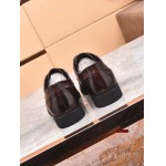 2024年3月12日早春新品入荷 プラダ 革靴 chuan工場 38-43