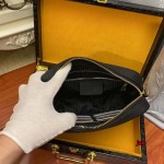 2024年3月18日早春新作入荷FENDIバッグを斜めにまたぐ jux工場24-16-7