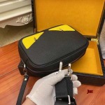 2024年3月18日早春新作入荷FENDIバッグを斜めにまたぐ jux工場24-16-7