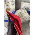 2024年3月26日人気新作入荷ディオールシープスキン 財布 yue工場11*9cm