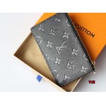 2024年3月26日人気新作入荷ルイヴィトン 小銭が入る財布 yue工場