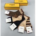 2024年新品人気フェンディ靴下一箱5足セット
