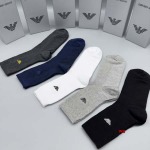 2024年新品人気アルマーニ 靴下一箱5足セット