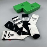 2024年新品人気PRADA靴下一箱5足セット