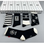 2024年新品人気シャネル靴下一箱5足セット