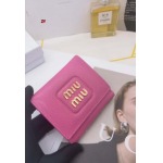 2024年5月31日人気新作入荷MIUMIU 財布 yue工場