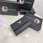 2024年5月31日人気新作入荷プラダ 財布 yue工場