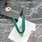 2024年5月31日人気新作入荷プラダ 財布 yue工場