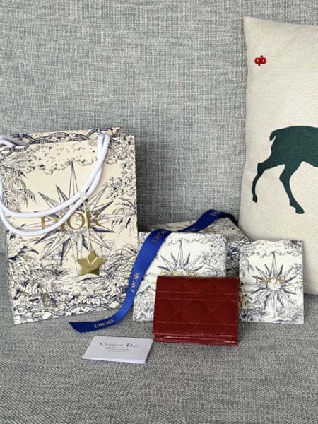 2024年6月4日原版復刻 新作入荷ディオール財布qb工場11*9cm