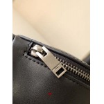 2024年6月5日人気新作入荷イヴサンローランバッグqb工場25x14x5