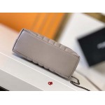 2024年6月5日人気新作入荷イヴサンローランバッグqb工場24-18-9CM