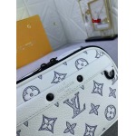 2024年6月28日人気新作入荷ルイヴィトンバッグ BAILI工場11 x 18.5 x 6.5