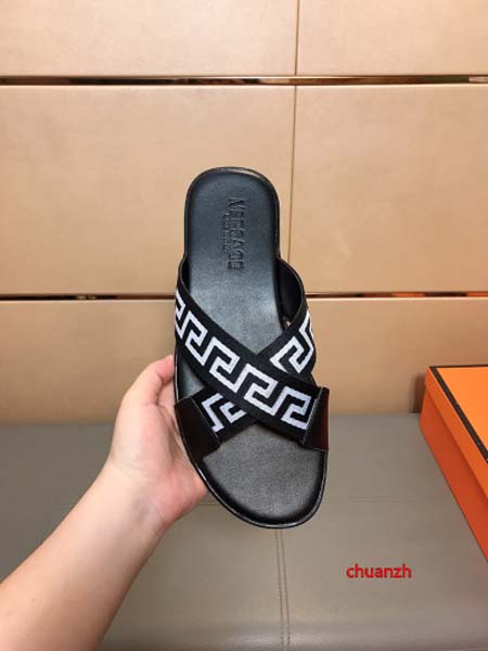 2024年7月2日新品入荷ヴェルサーチスリッパ   chuanzh工場