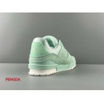 2024年7月1日高品質新品入荷 ルイヴィトンスニーカー pengda工場 35-45